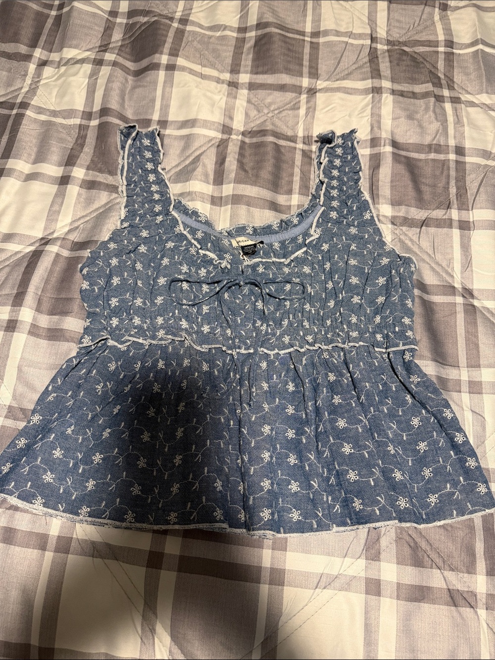 New American Eagle Outfitters Blue Floral Tank Top size M